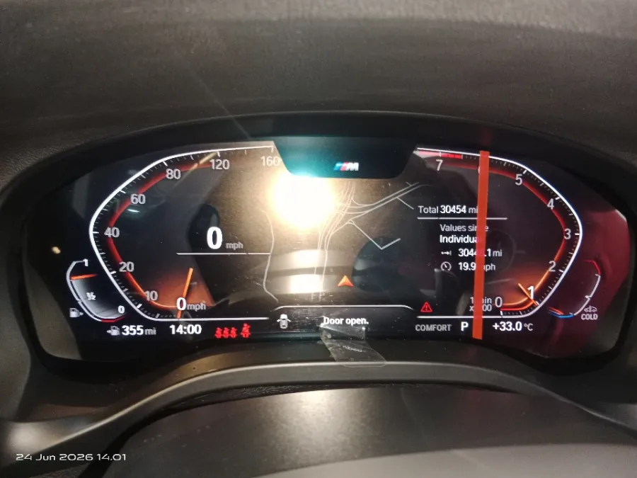 Foto Mobil Bekas Odometer BMW X3 2.0 Xdrive30i tahun 2023