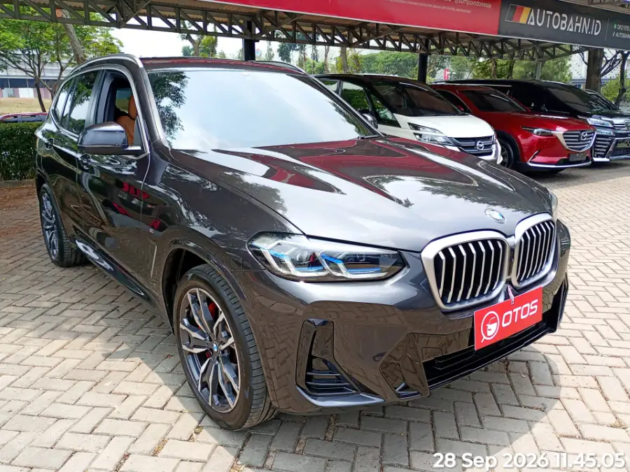 Foto Mobil Bekas Kanan Depan BMW X3 2.0 Xdrive30i tahun 2024