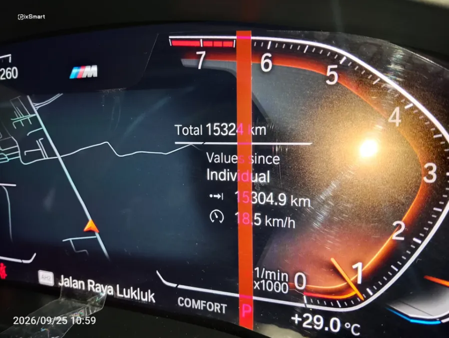 Foto Mobil Bekas Odometer BMW X3 2.0 Xdrive30i tahun 2024