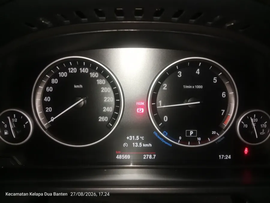 Foto Mobil Bekas Odometer BMW X5 3.0 Xdrive35i Xline tahun 2016