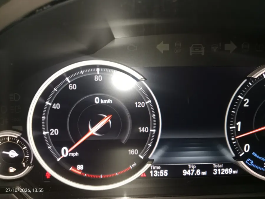 Foto Mobil Bekas Odometer BMW X5 3.0 Xdrive35i Xline tahun 2017