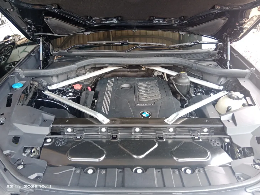 Foto Mobil Bekas Mesin BMW X5 3.0 Xdrive40i Xline tahun 2020