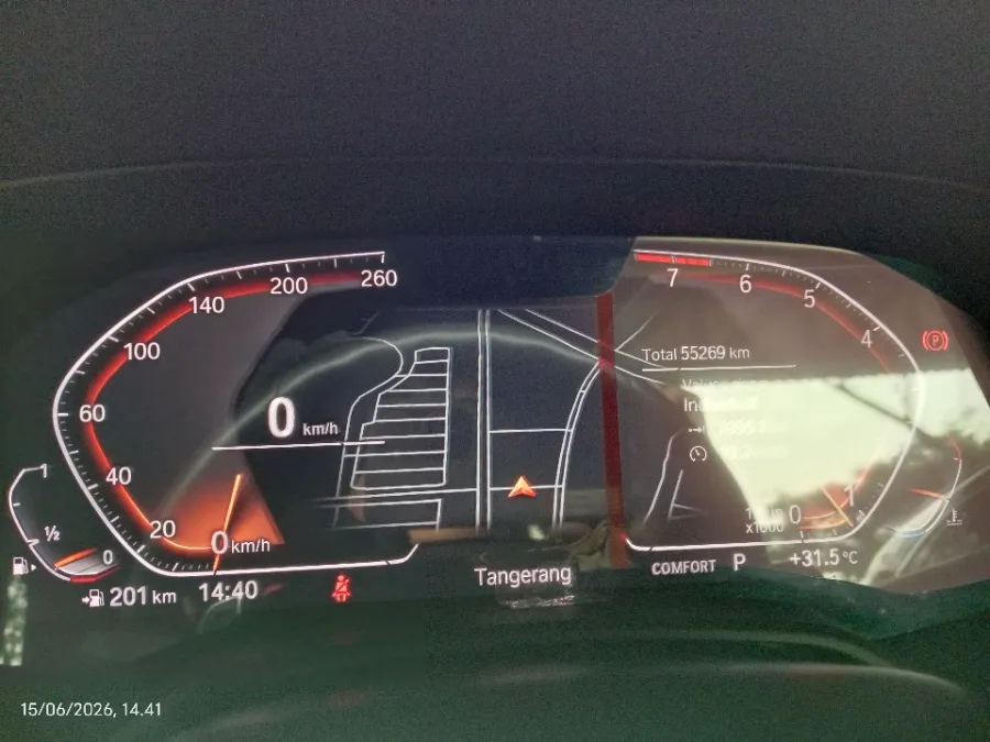 Foto Mobil Bekas Odometer BMW X5 3.0 Xdrive40i Xline tahun 2020