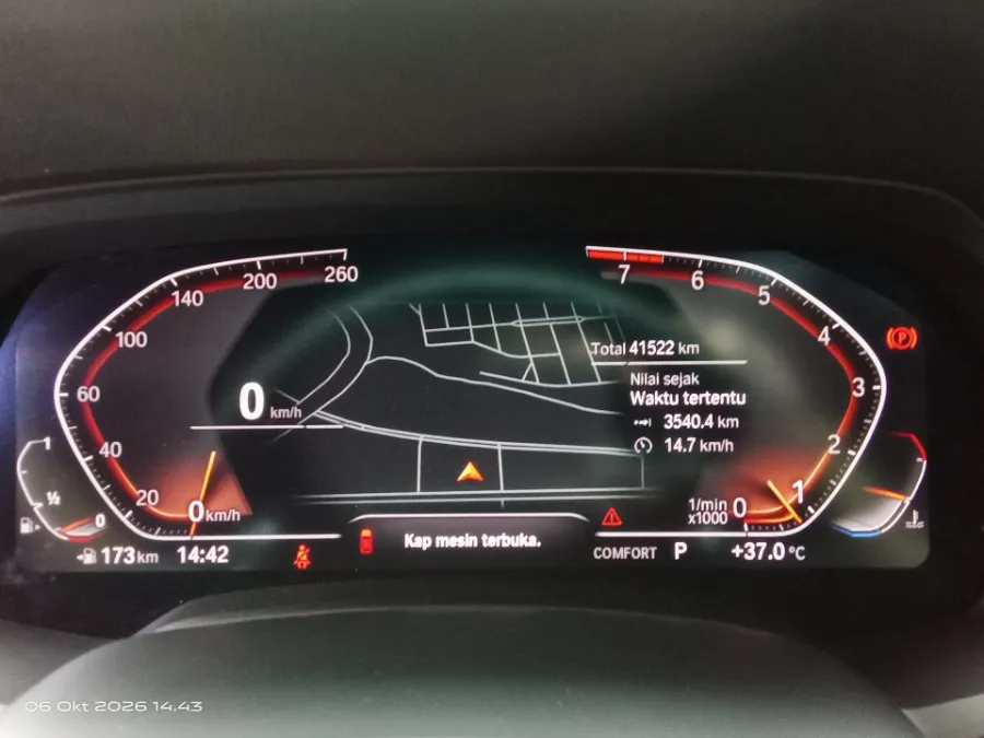Foto Mobil Bekas Odometer BMW X5 3.0 Xdrive40i Xline tahun 2020