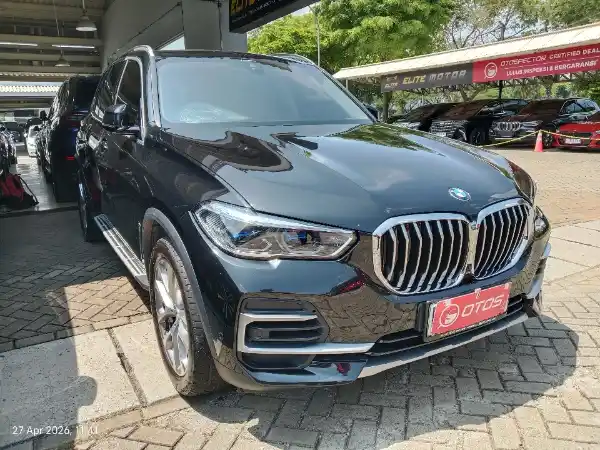 2022 BMW X5 3.0 Xdrive40i Xline - Foto 1 dari 6