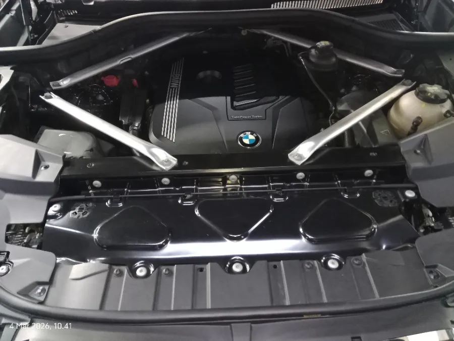 Foto Mobil Bekas Mesin BMW X5 3.0 Xdrive40i Xline tahun 2022