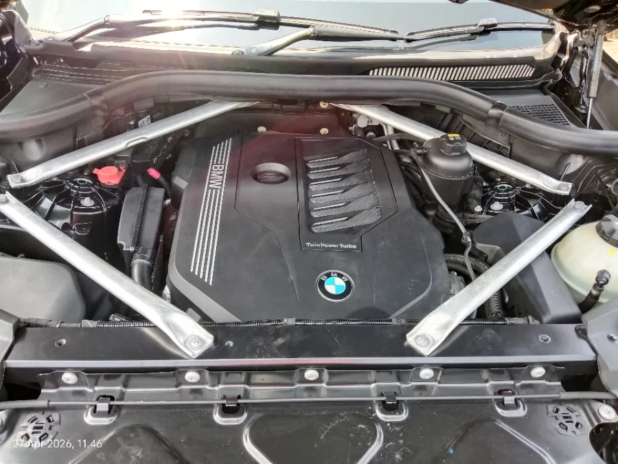 Foto Mobil Bekas Mesin BMW X5 3.0 Xdrive40i Xline tahun 2022