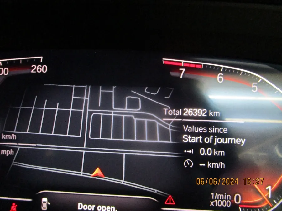 Foto Mobil Bekas Odometer BMW X5 3.0 Xdrive40i Xline tahun 2022