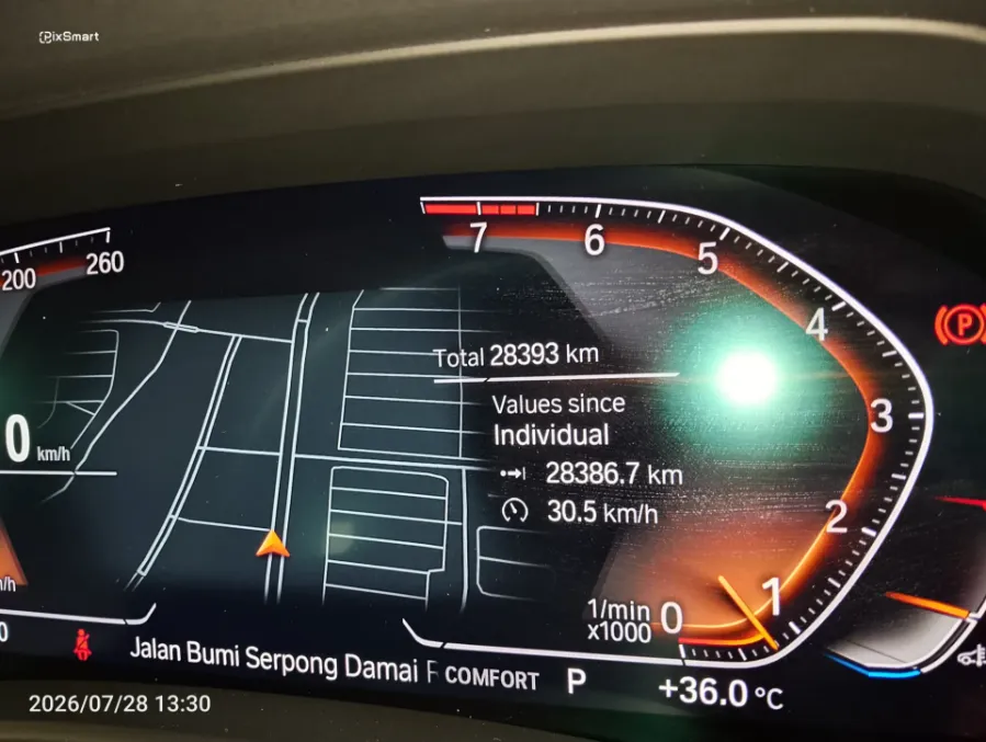 Foto Mobil Bekas Odometer BMW X5 3.0 Xdrive40i Xline tahun 2022