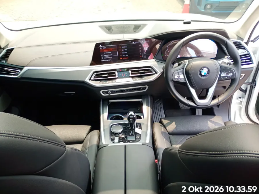 Foto Mobil Bekas Dashboard BMW X5 3.0 Xdrive40i Xline tahun 2023