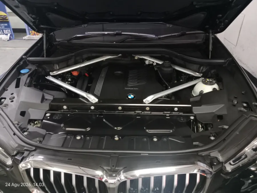 Foto Mobil Bekas Mesin BMW X5 3.0 Xdrive40i Xline tahun 2023