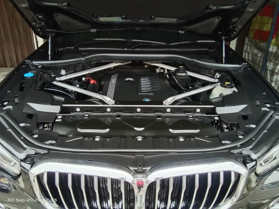 Foto Mobil Bekas Mesin BMW X5 3.0 Xdrive40i Xline tahun 2023