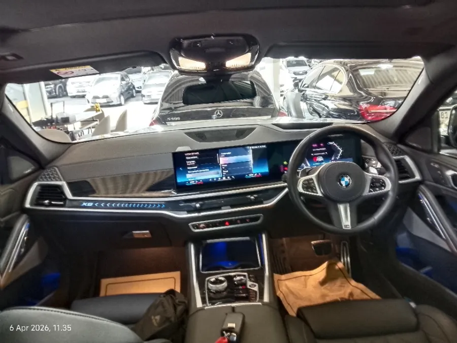 Foto Mobil Bekas Dashboard BMW X6 3.0 Xdrive40i tahun 2023