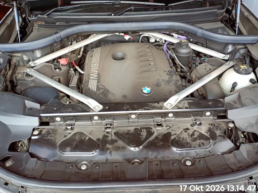Foto Mobil Bekas Mesin BMW X7 3.0 tahun 2023