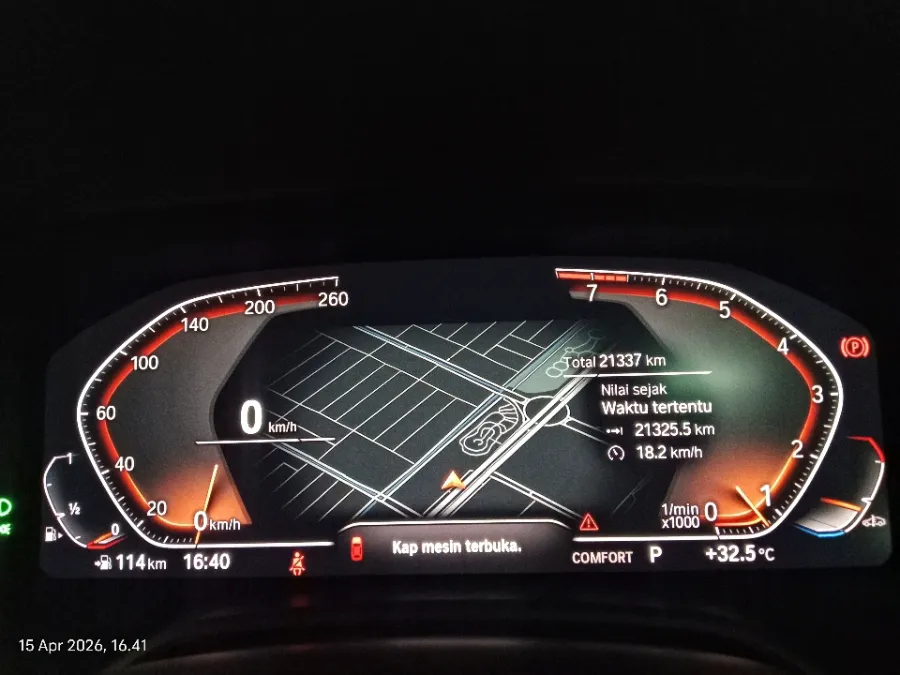 Foto Mobil Bekas Odometer BMW X7 3.0 xDrive40i tahun 2021