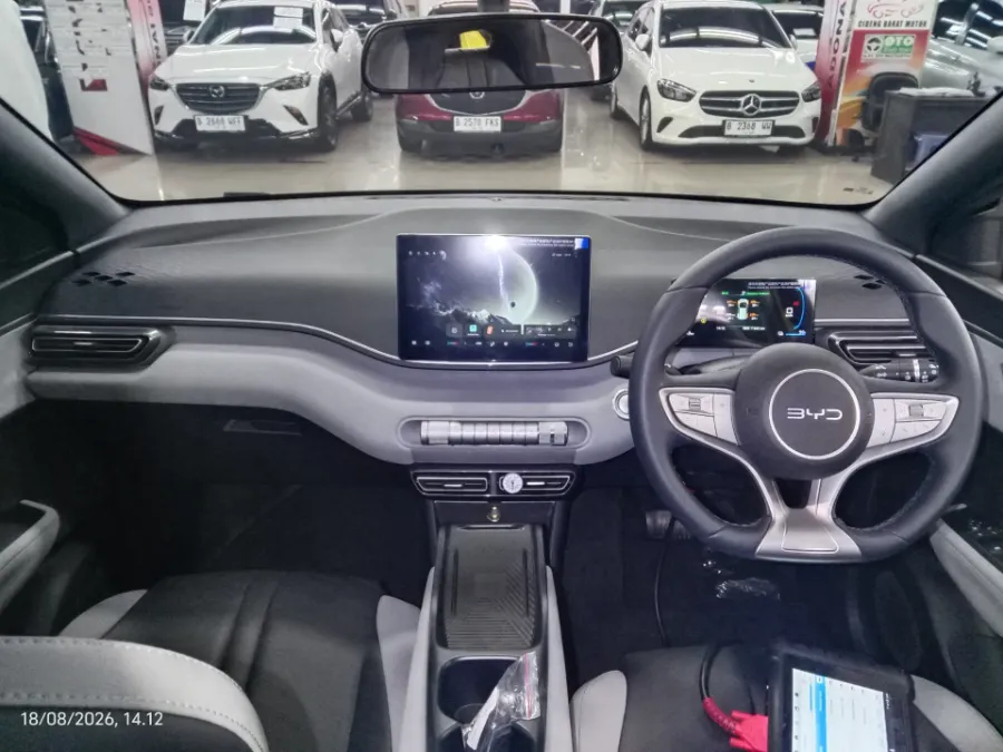 Foto Mobil Bekas Dashboard BYD Atto 1 Dynamic tahun 2025