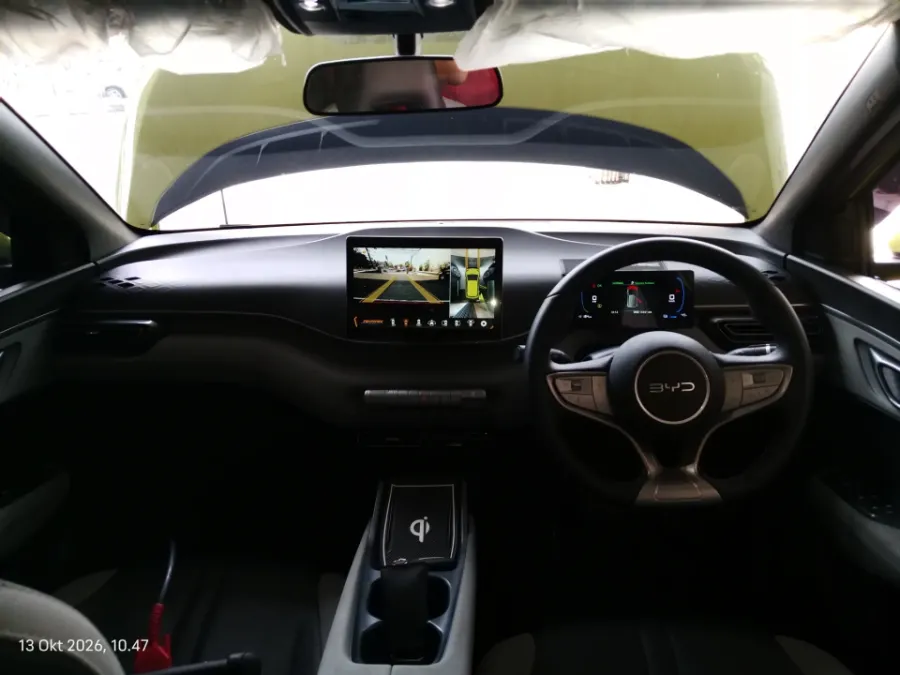 Foto Mobil Bekas Dashboard BYD Atto 1 Dynamic tahun 2025