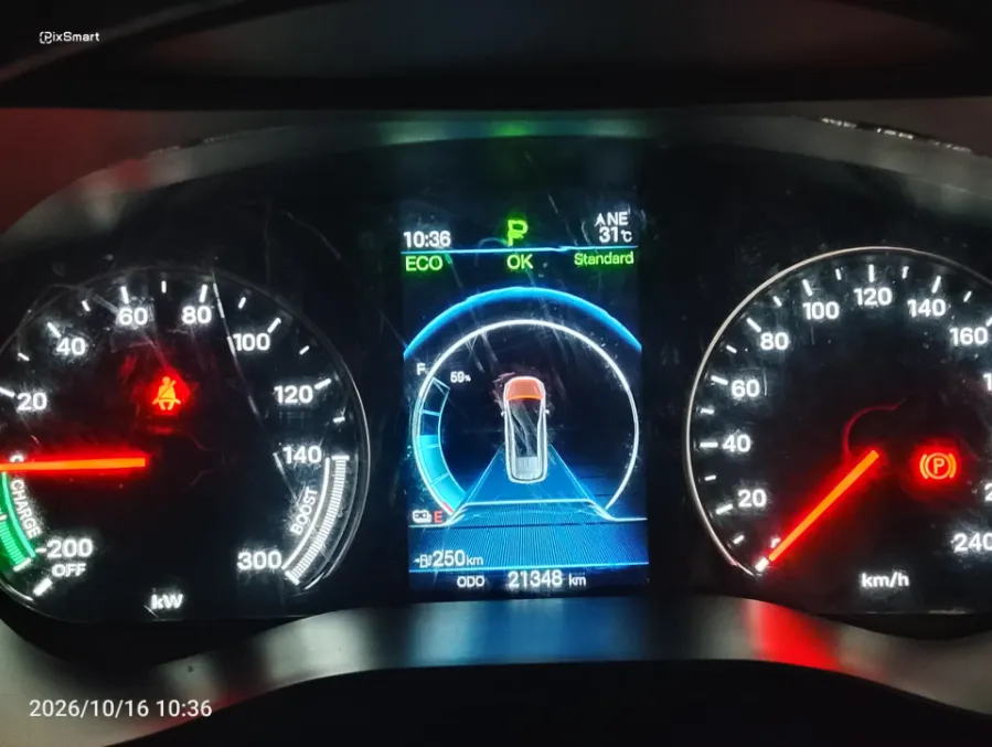 Foto Mobil Bekas Odometer BYD M6 Standard 7-Seater tahun 2025