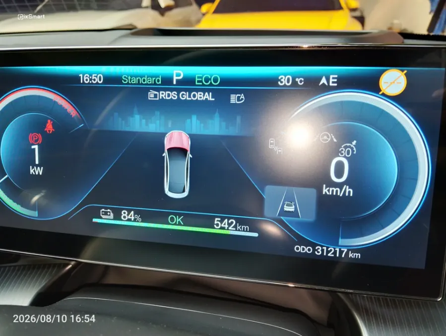 Foto Mobil Bekas Odometer BYD Seal Premium tahun 2024