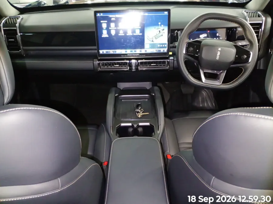 Foto Mobil Bekas Dashboard Chery J6 (iCar 03) IWD tahun 2025
