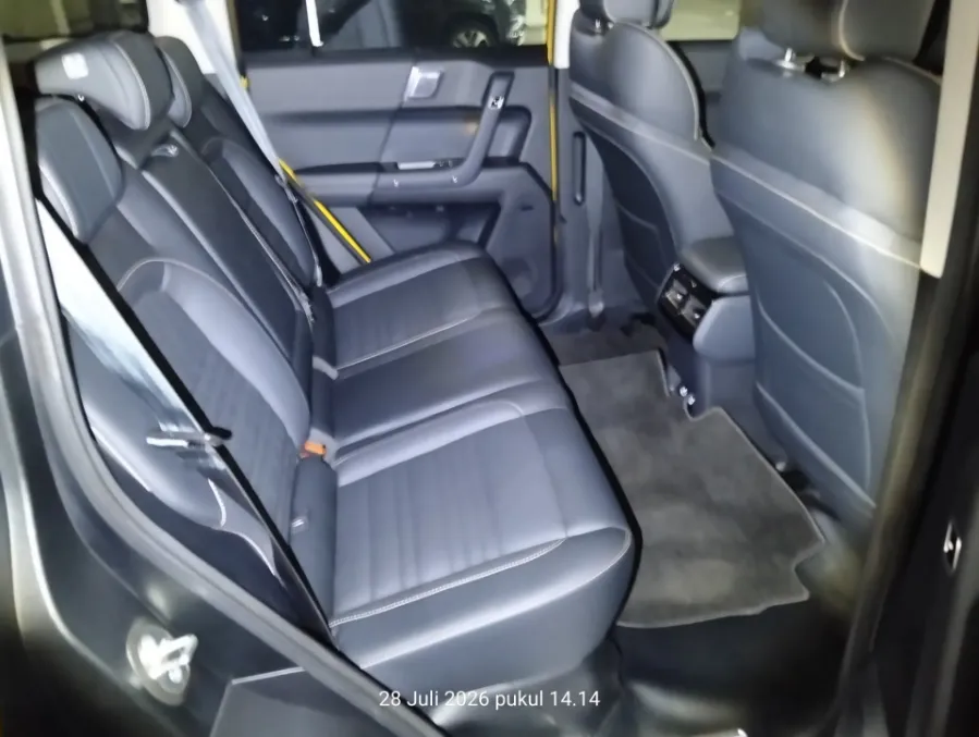 Foto Mobil Bekas Kabin Belakang Chery J6 (iCar 03) IWD tahun 2025