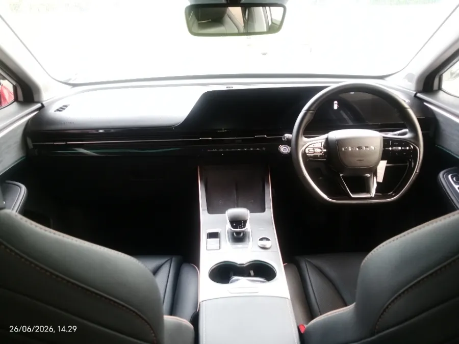 Foto Mobil Bekas Dashboard Chery Omoda 5 1.5 4x2 Luxury tahun 2023