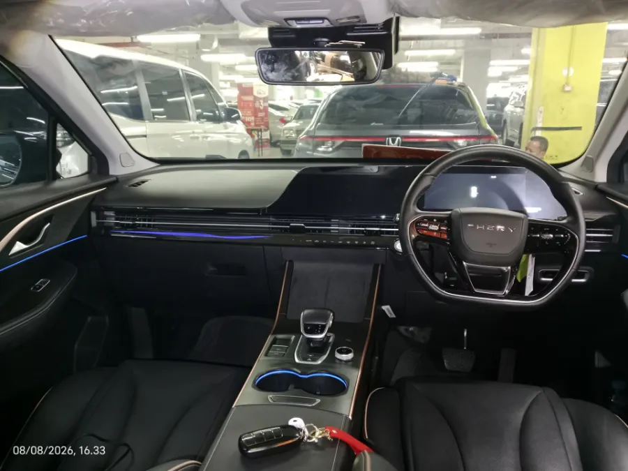 Foto Mobil Bekas Dashboard Chery Omoda 5 1.5 4x2 Luxury tahun 2023