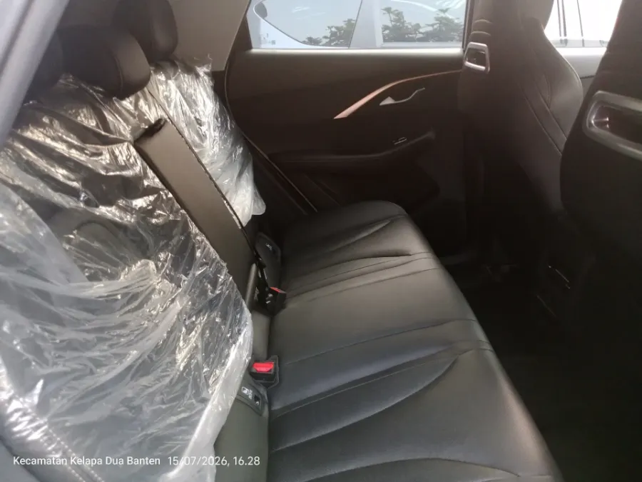 Foto Mobil Bekas Kabin Belakang Chery Omoda 5 1.5 4x2 Luxury tahun 2023