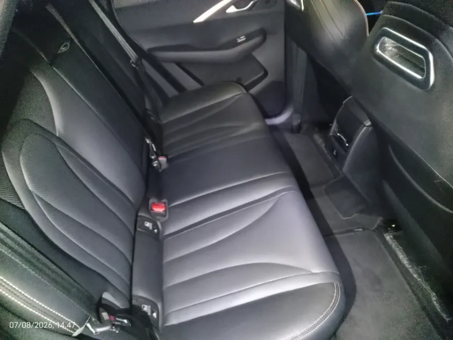Foto Mobil Bekas Kabin Belakang Chery Omoda 5 1.5 4x2 Luxury tahun 2023