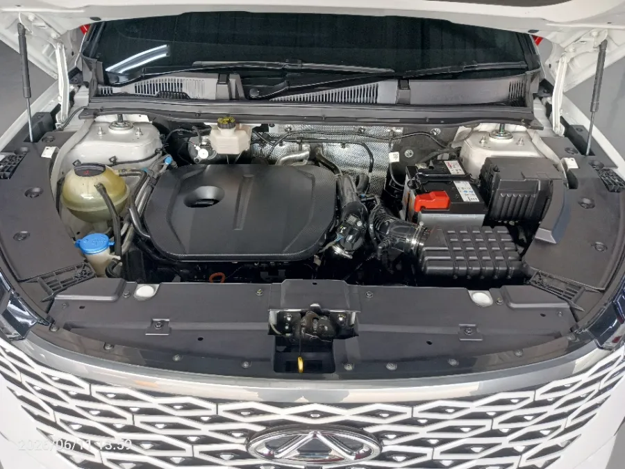Foto Mobil Bekas Mesin Chery Omoda 5 1.5 4x2 Luxury tahun 2023