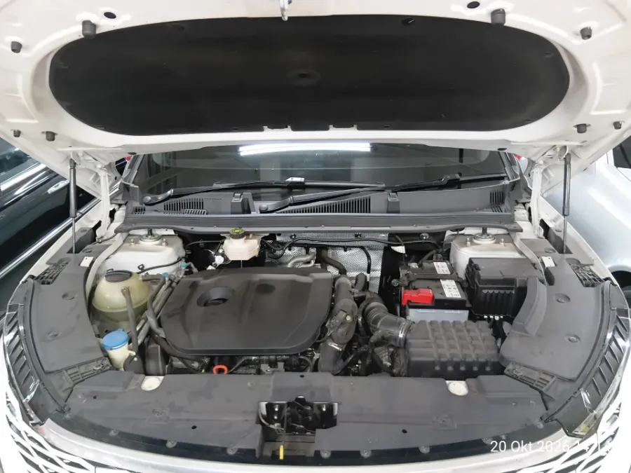 Foto Mobil Bekas Mesin Chery Omoda 5 1.5 4x2 Luxury tahun 2023