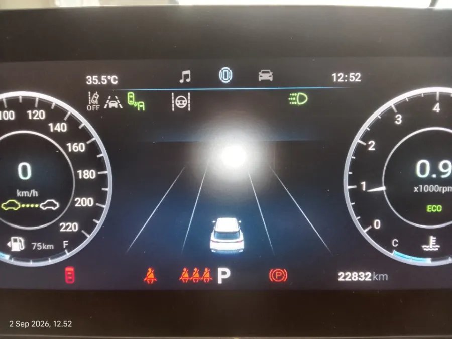 Foto Mobil Bekas Odometer Chery Omoda 5 1.5 4x2 Luxury tahun 2023