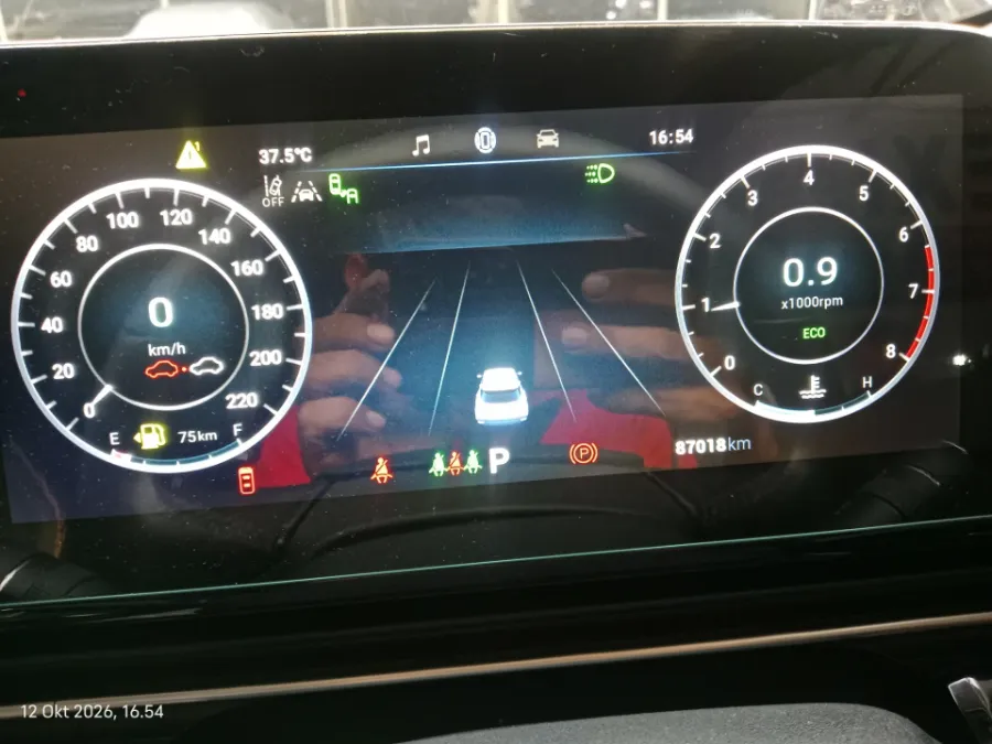 Foto Mobil Bekas Odometer Chery Omoda 5 1.5 4x2 Luxury tahun 2023