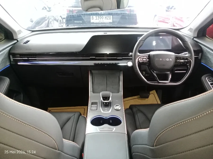 Foto Mobil Bekas Dashboard Chery Omoda 5 1.5 4x2 Luxury tahun 2025