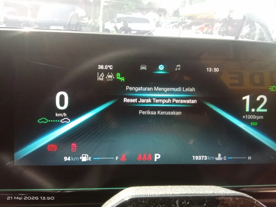 Foto Mobil Bekas Odometer Chery Omoda 5 GT 1.6 AWD tahun 2024