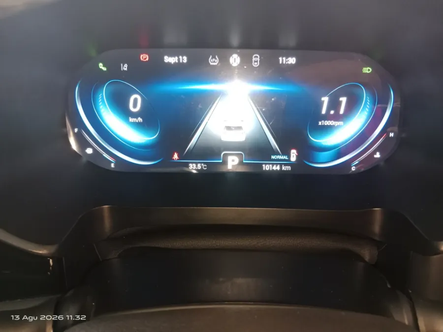 Foto Mobil Bekas Odometer Chery Tiggo 8 1.6 Premium tahun 2024