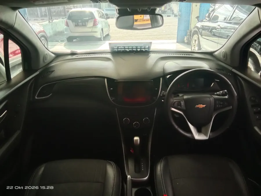 Foto Mobil Bekas Dashboard Chevrolet Trax 1.4 LTZ tahun 2017