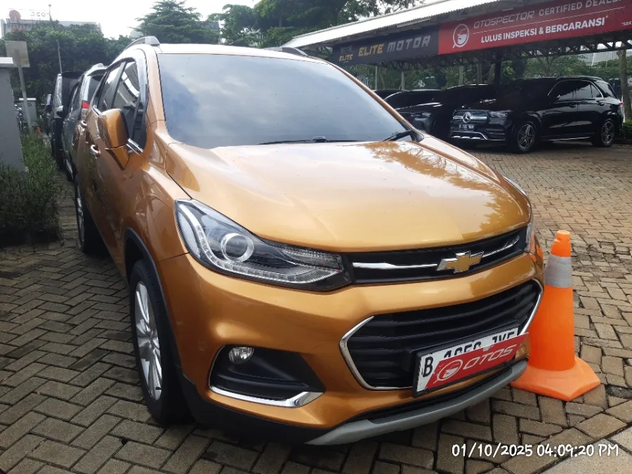 Foto Mobil Bekas Kanan Depan Chevrolet Trax 1.4 LTZ tahun 2017