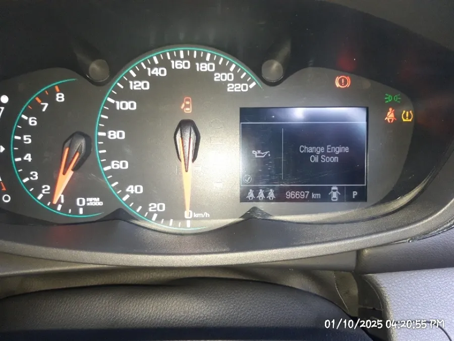 Foto Mobil Bekas Odometer Chevrolet Trax 1.4 LTZ tahun 2017