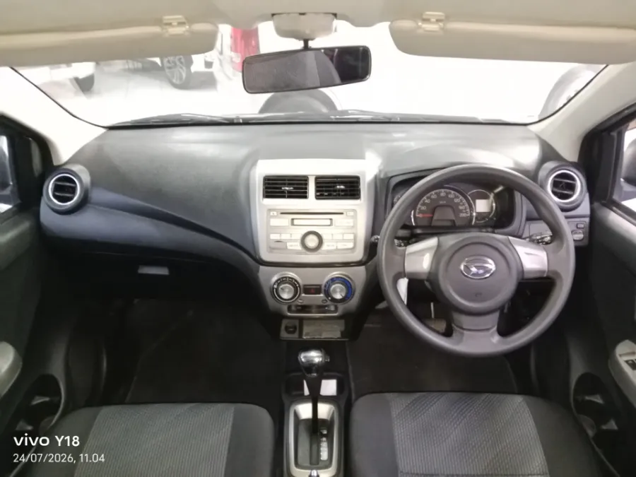 Foto Mobil Bekas Dashboard Daihatsu Ayla 1.0 tahun 2021