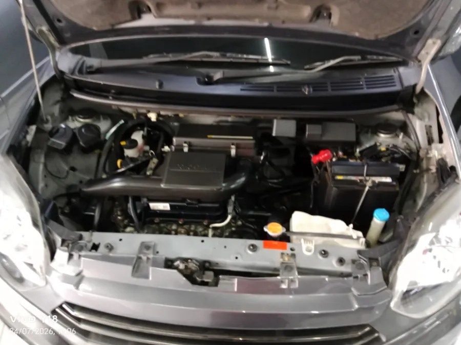 Foto Mobil Bekas Mesin Daihatsu Ayla 1.0 tahun 2021