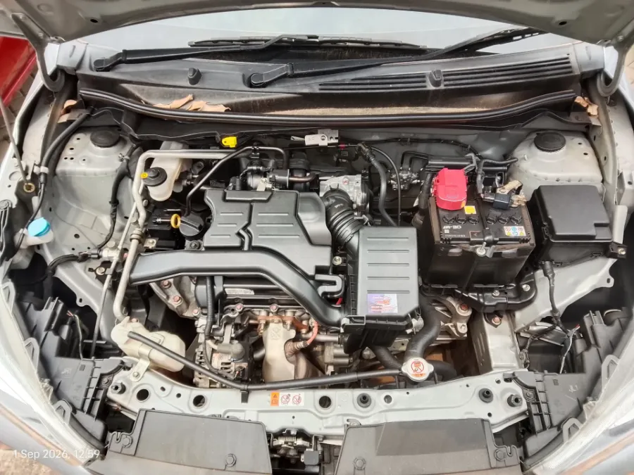 Foto Mobil Bekas Mesin Daihatsu Ayla 1.0 M tahun 2024