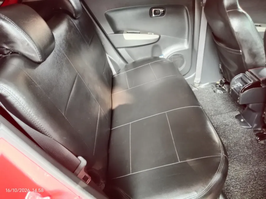 Foto Mobil Bekas Kabin Belakang Daihatsu Ayla 1.0 X tahun 2016