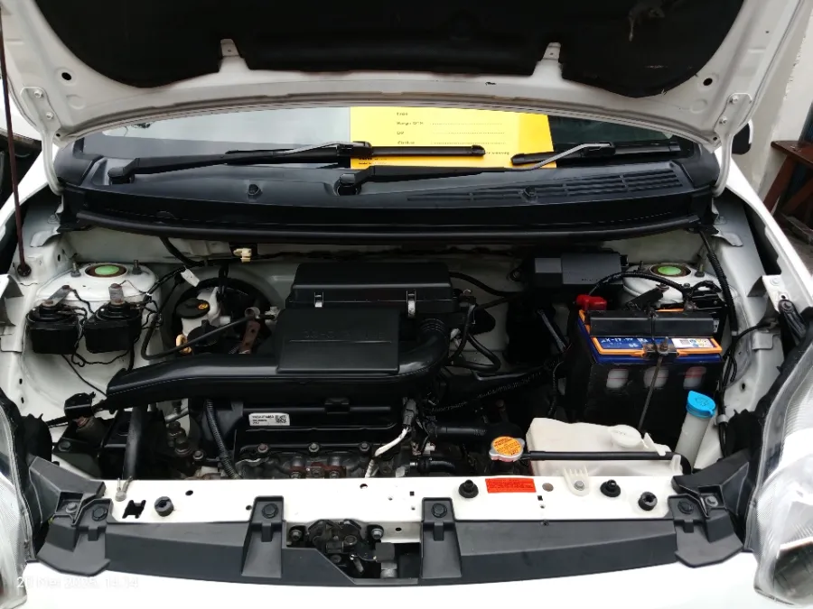 Foto Mobil Bekas Mesin Daihatsu Ayla 1.0 X tahun 2016
