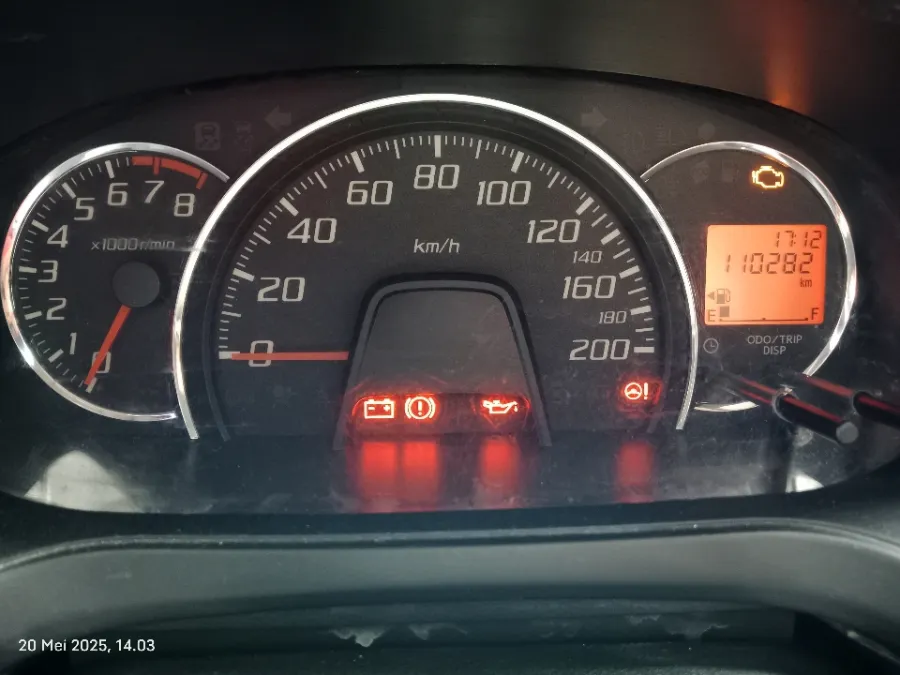 Foto Mobil Bekas Odometer Daihatsu Ayla 1.0 X tahun 2016