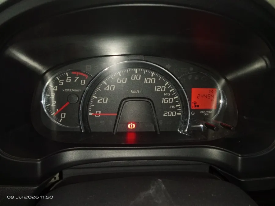Foto Mobil Bekas Odometer Daihatsu Ayla 1.0 X tahun 2016