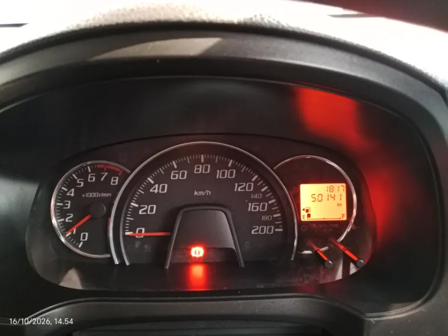 Foto Mobil Bekas Odometer Daihatsu Ayla 1.0 X tahun 2016