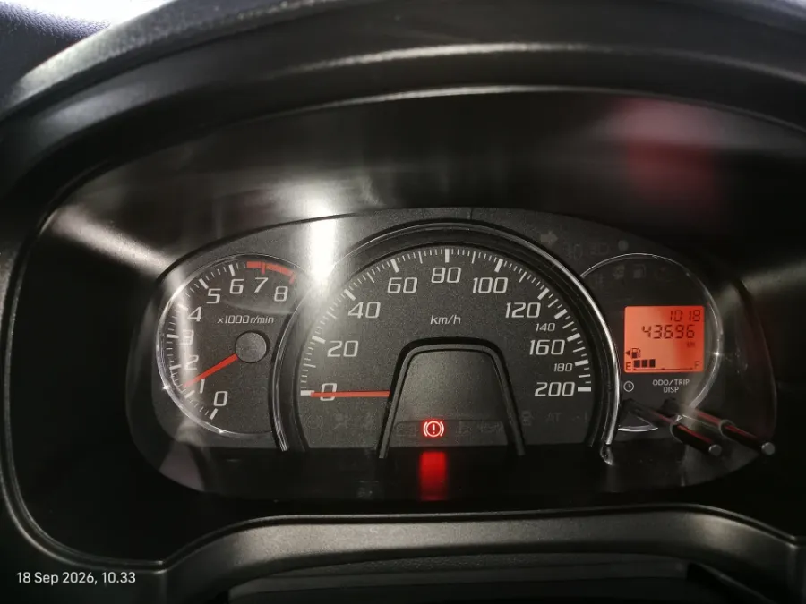 Foto Mobil Bekas Odometer Daihatsu Ayla 1.0 X tahun 2017