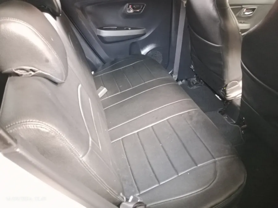 Foto Mobil Bekas Kabin Belakang Daihatsu Ayla 1.0 X tahun 2020