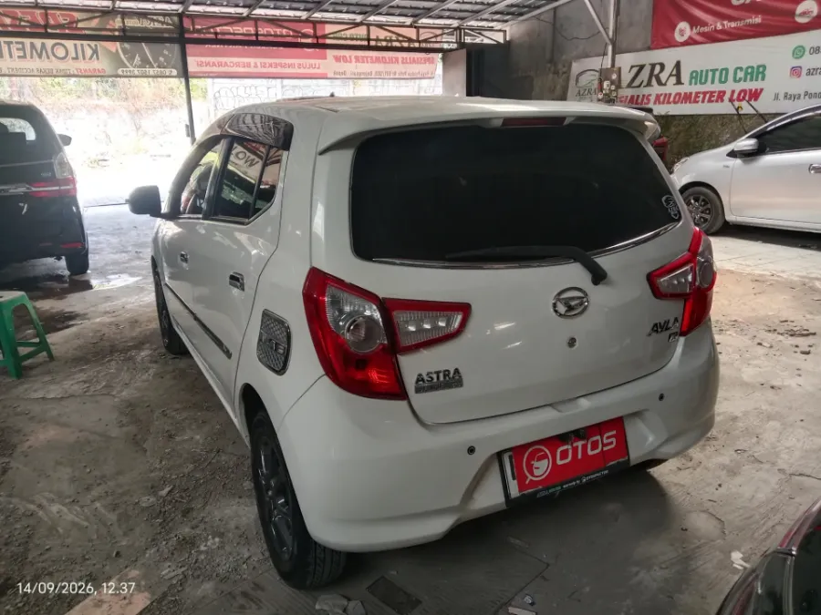 Foto Mobil Bekas Kiri Belakang Daihatsu Ayla 1.0 X tahun 2020